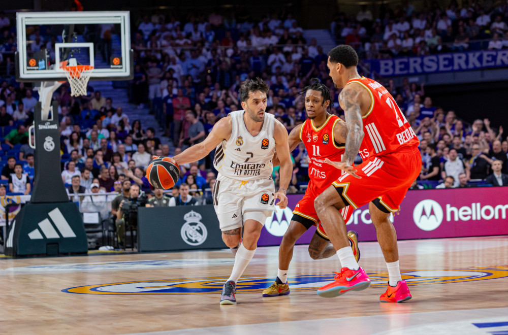 Ubedljiv poraz Zvezde – crveno-beli u plej-inu; Obradović: "To je malo za ovakvu utakmicu"  -  Euroleague  -  Košarka -  B92.sport - B92.net