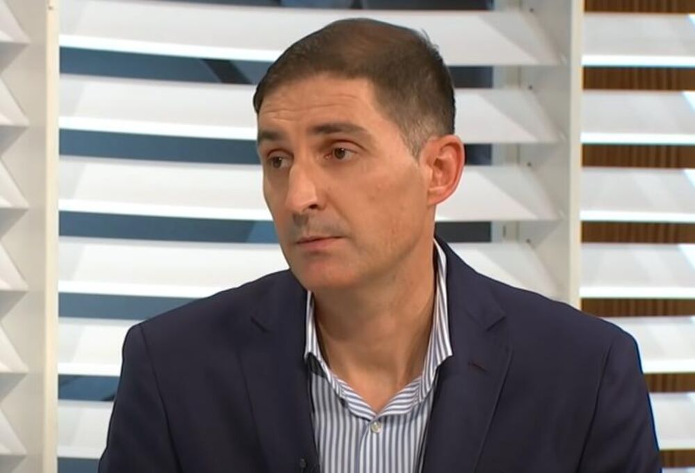 Dr Dejan Čubrilo
