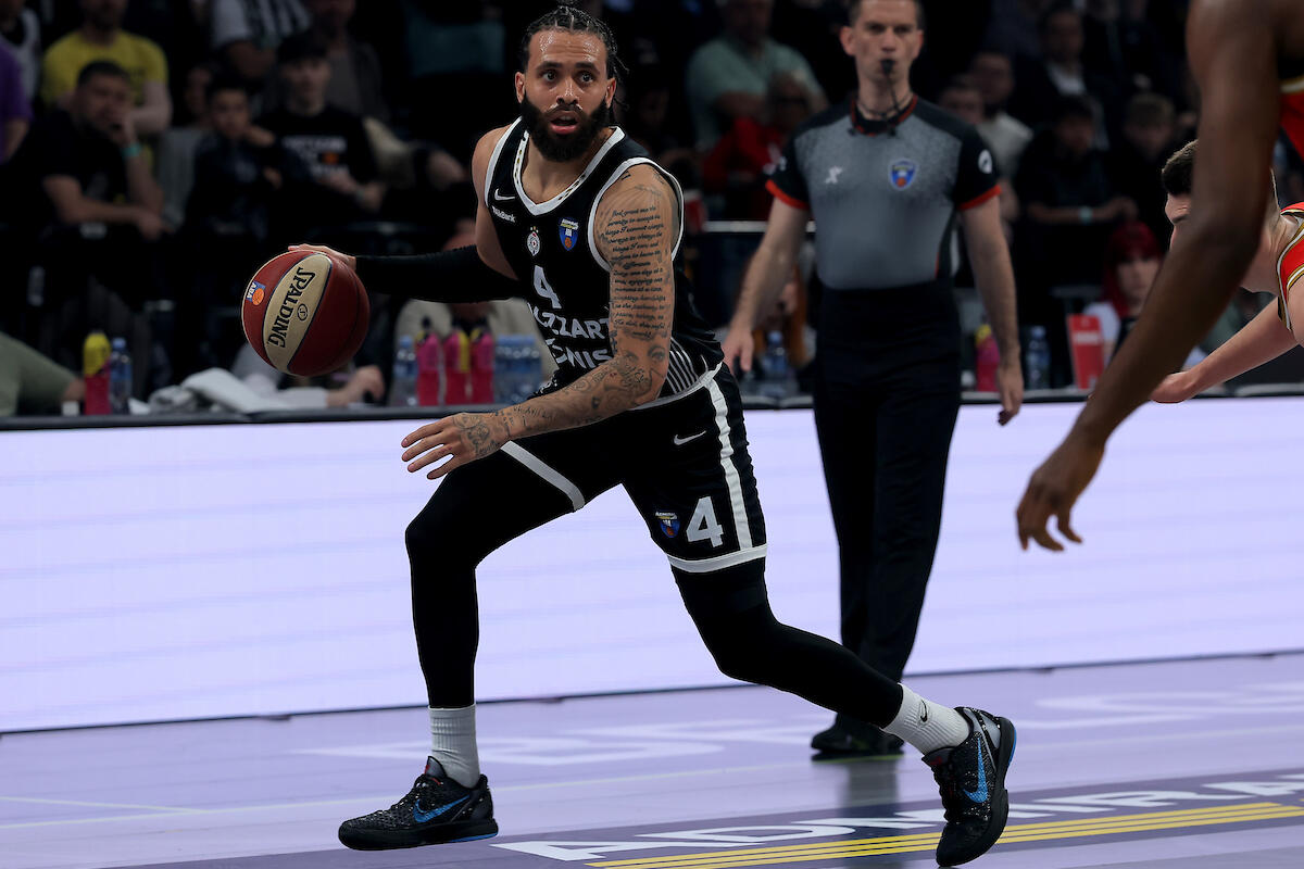 Partizan umalo od gotovog do veresije: Vašington sa dve trojke odbio nalet Bosne