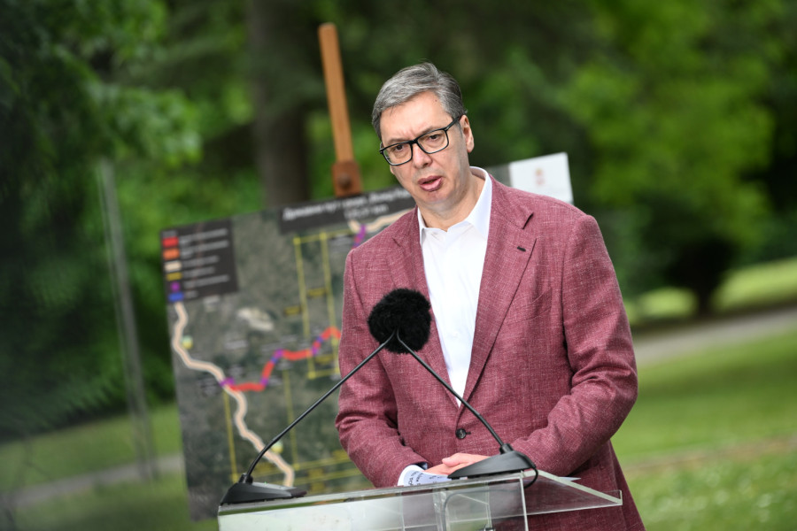 Najvažnije obraćanje od 2012; Predstavljeni impresivni rezultati; Vožd Karađorđe povezuje Beograd i Šumadiju