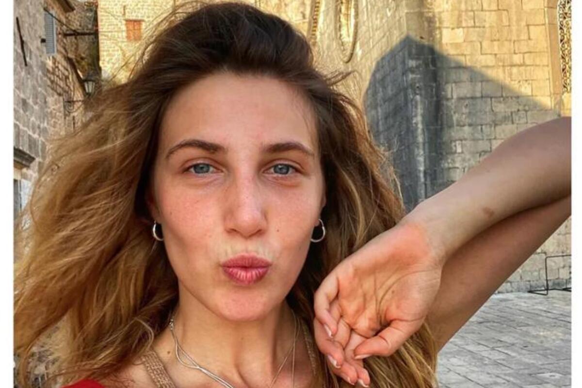 Srna Đenadić ribala wc u kafiću