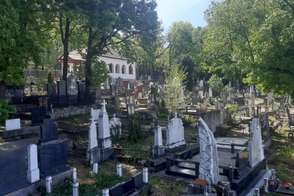 Letnja opasnost vreba sa groblja, građani upozoreni na oprez