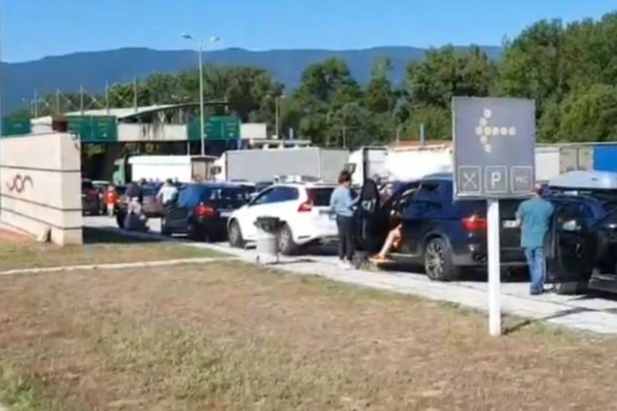 Veliko upozorenje svima koji idu za Grčku: Pravila su promenjena, ovo obavezno morate znati