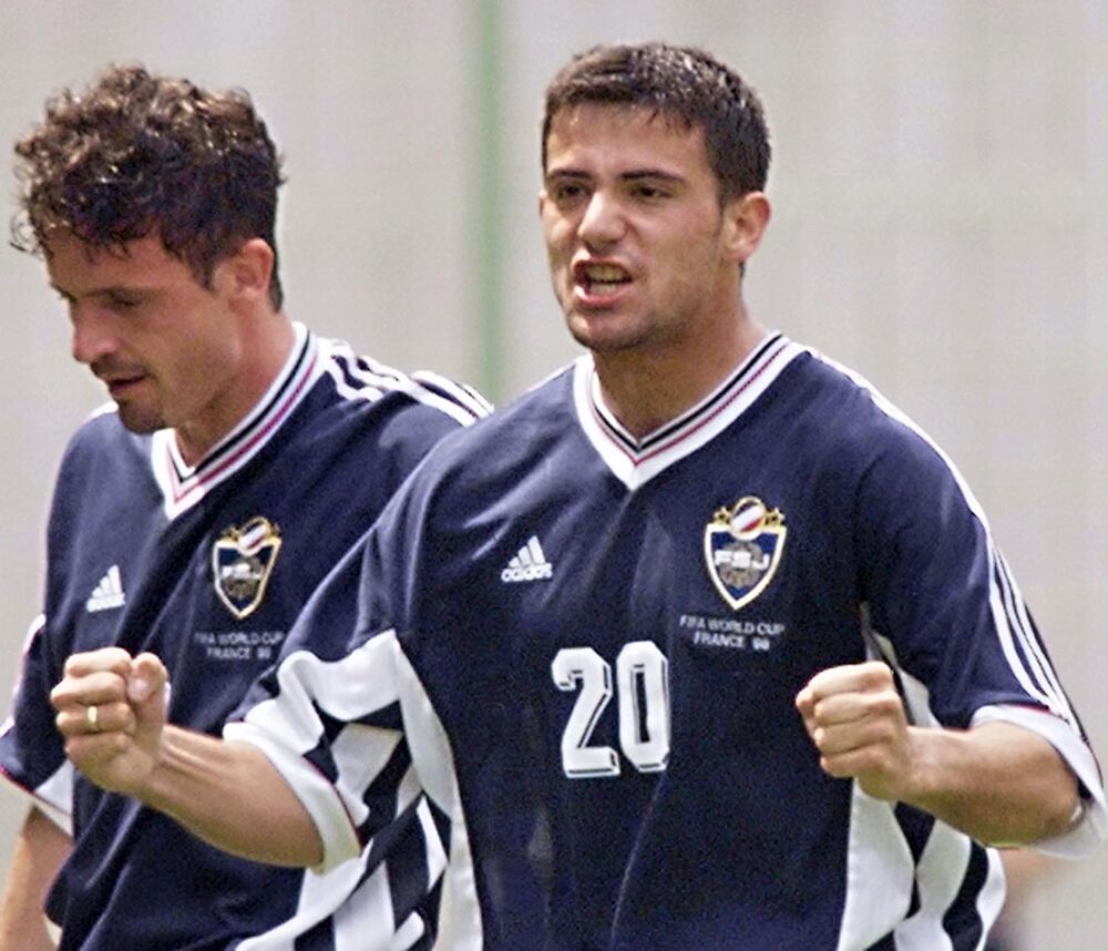 Dejan Stanković u dresu fudbalske reprezentacije Jugoslavije
