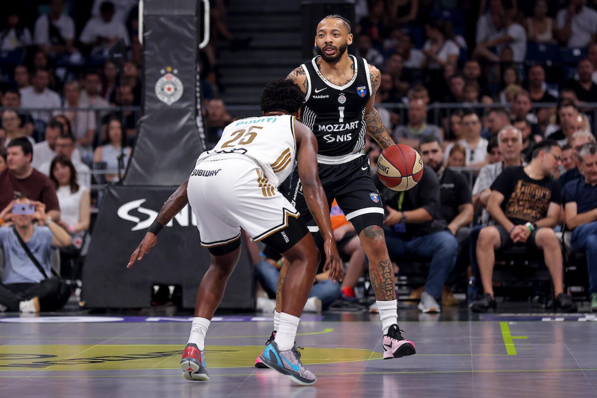 Dubai krade Partizanu evroligašku bombu?
