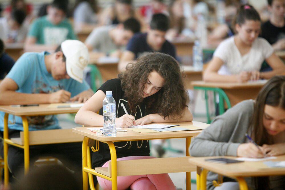 Prijemni ispit, Mala matura, Polaganje prijemnog, Prijemni, polaganje, Fakultet, škola prijemni, Srednja škola, Testovi za malu maturu