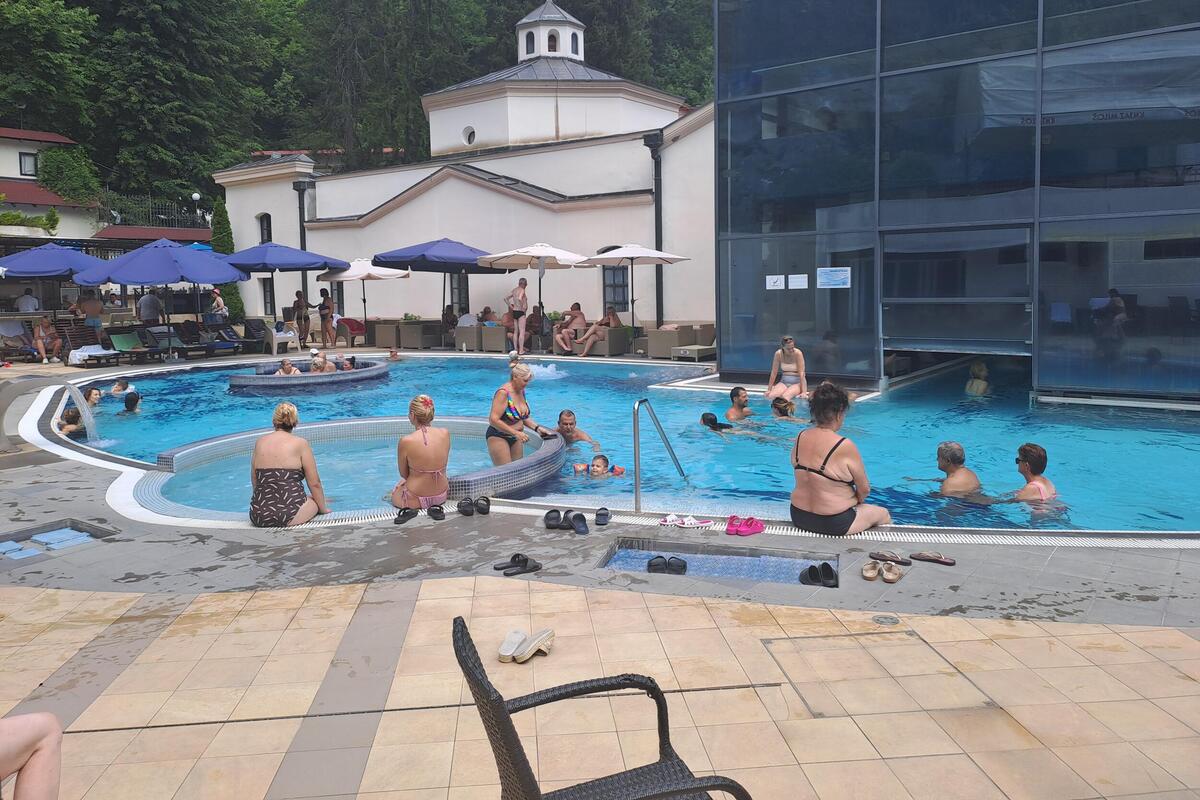 Cena noćenja u Ribarskoj banji je 1.200 dinara