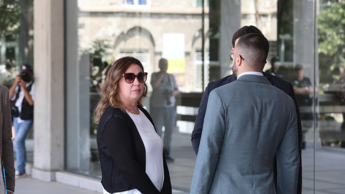 Tokom izricanja presude otkrivene šokantne poruke koje je dečak ubica razmenjivao sa roditeljima