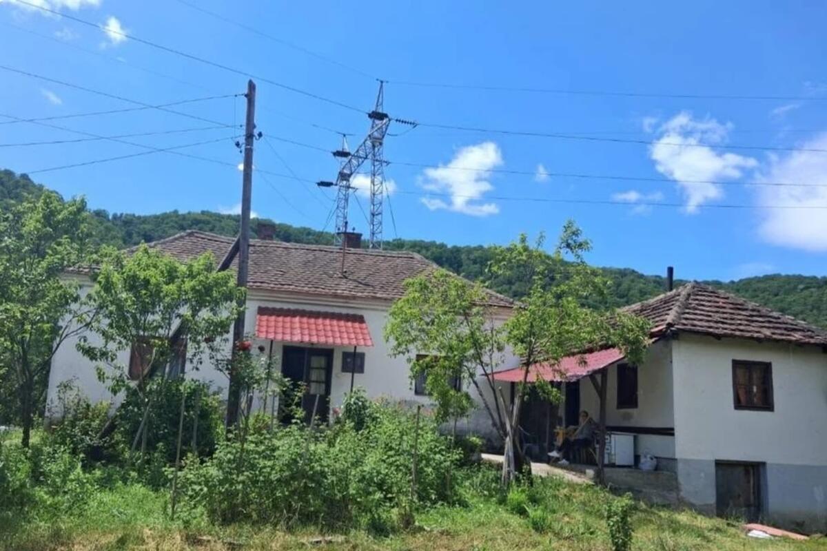 Kuća kod Majdanpeka za male pare