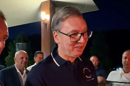 Vučić u Mrkonjić Gradu: "Nema boljeg načina da se predahne"; "Hvala na iskrenom gostroprimstvu" VIDEO