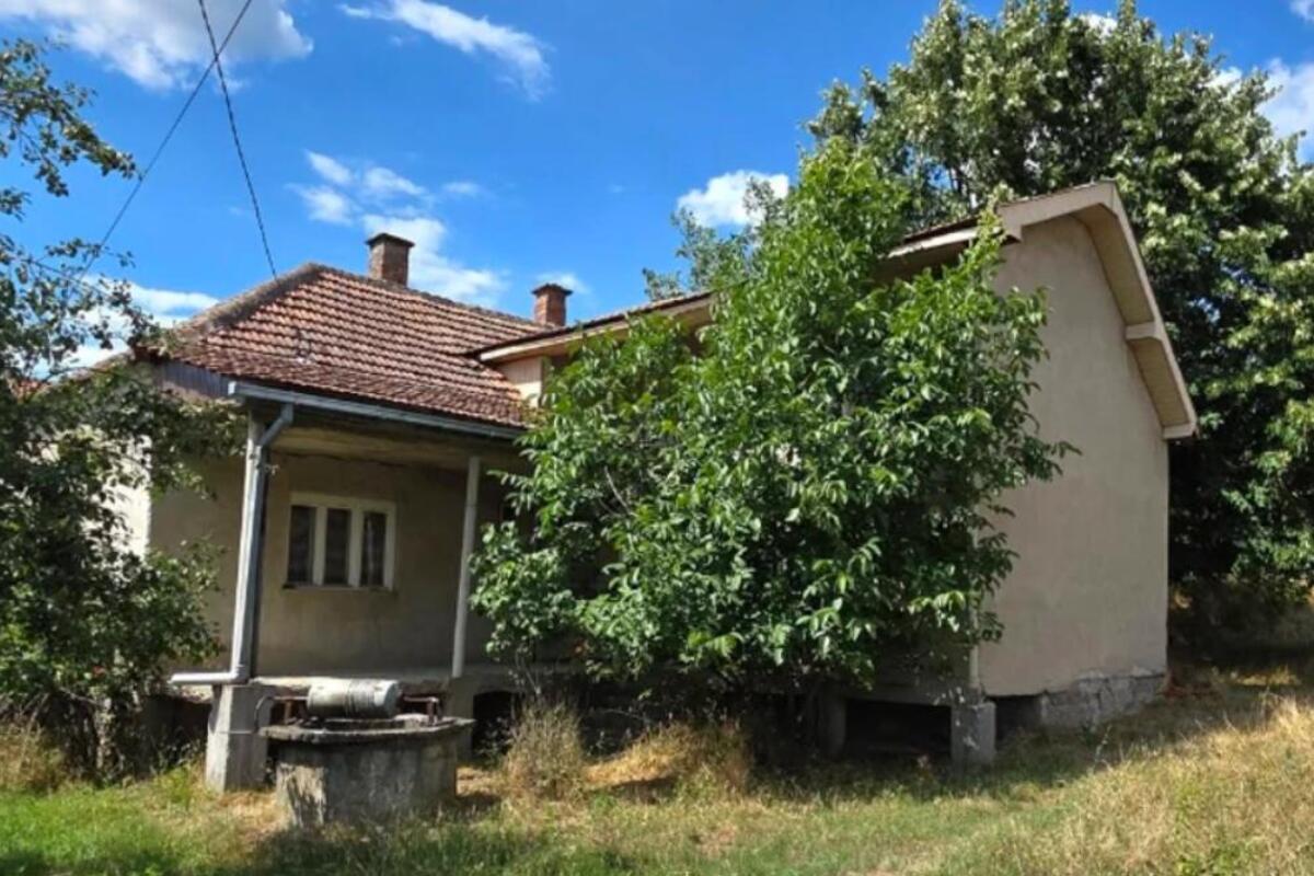 Prodaje se kuća kod Rekovca za 19.000 evra