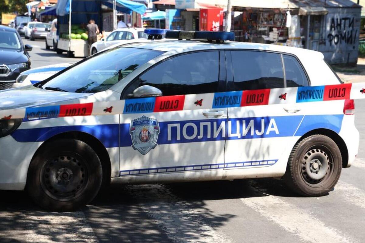 HOROR NA ZVEZDARI: Polno uznemirao ženu (30) u dvorištu, pa naleteo na njenog supruga