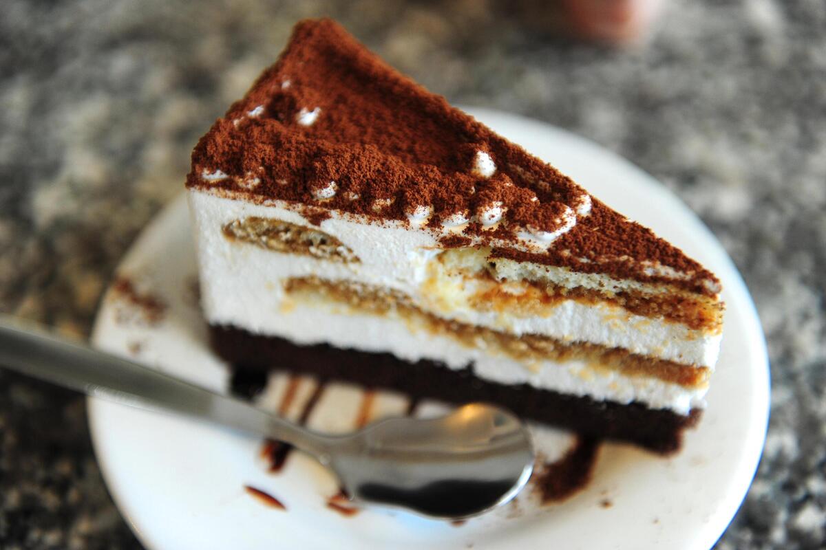 Brz tiramisu bez jaja