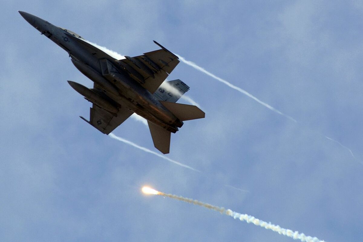 Rumunija digla F-18 zbog ruskih dronova
