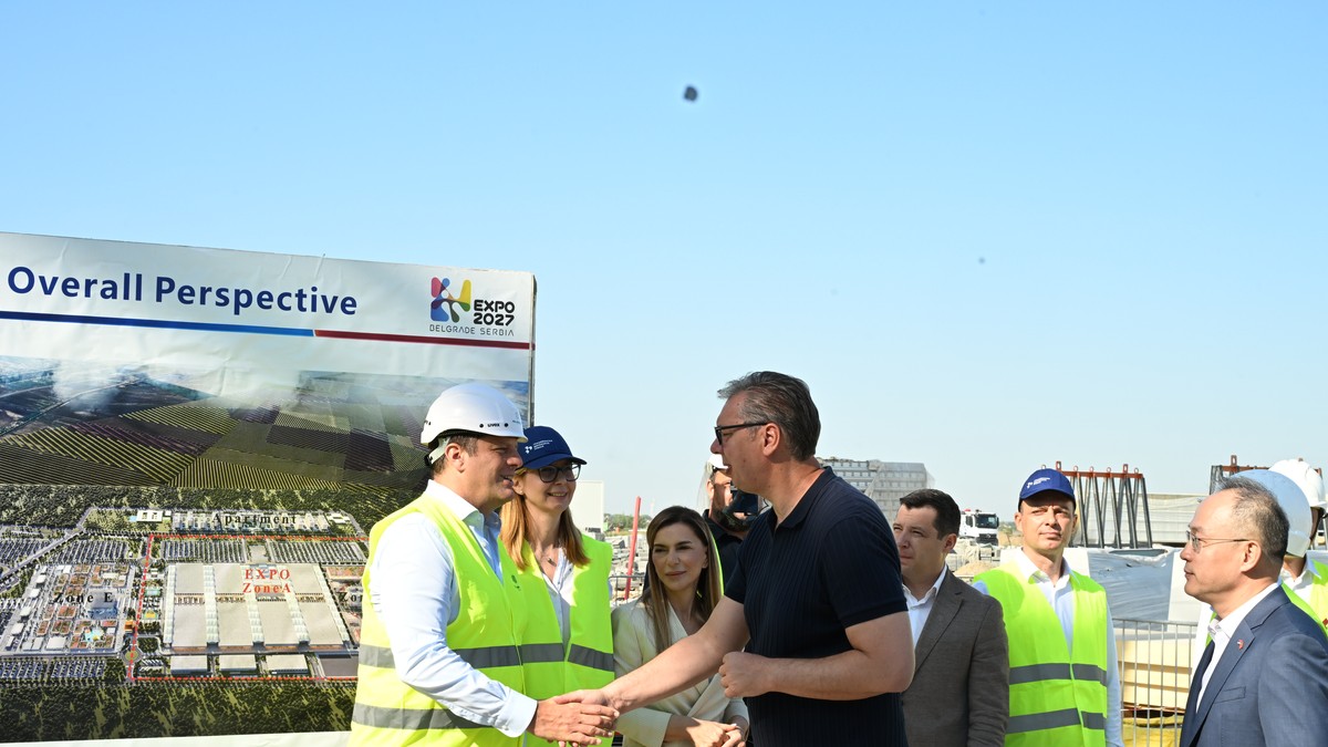 Vučić o stanovima na Ekspu: Mladima kvadrat za 1.500 evra, ali uz jedan uslov