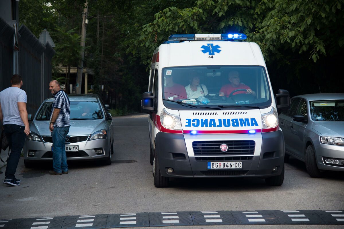 Dečak preminuo nakon što je pao sa konja u Kovilovu