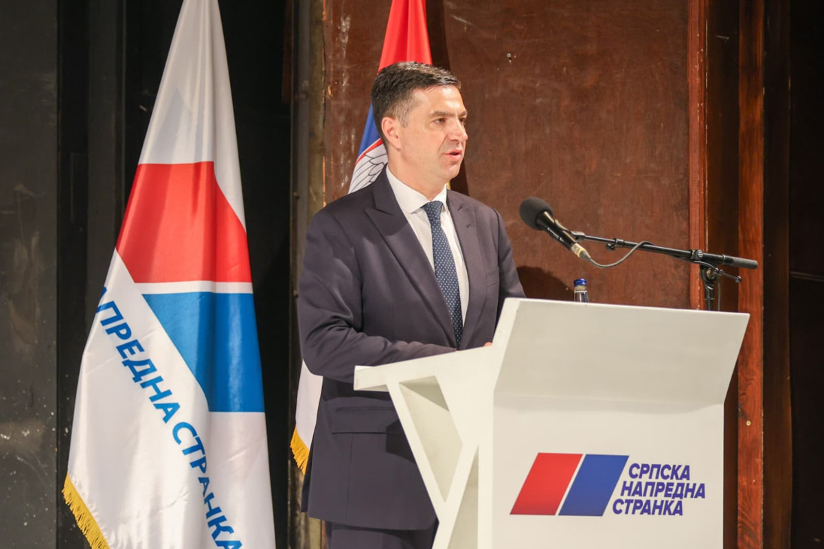 SNS kandidovao Vučića za premijera Srbije; Vučić: Ovo je ogromna čast; Orilo se Aco, Srbine i pobeda