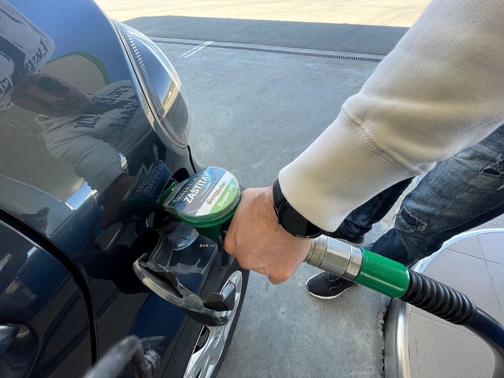 Benzinska pumpa, Benzin, Pumpa, dizel, nafta