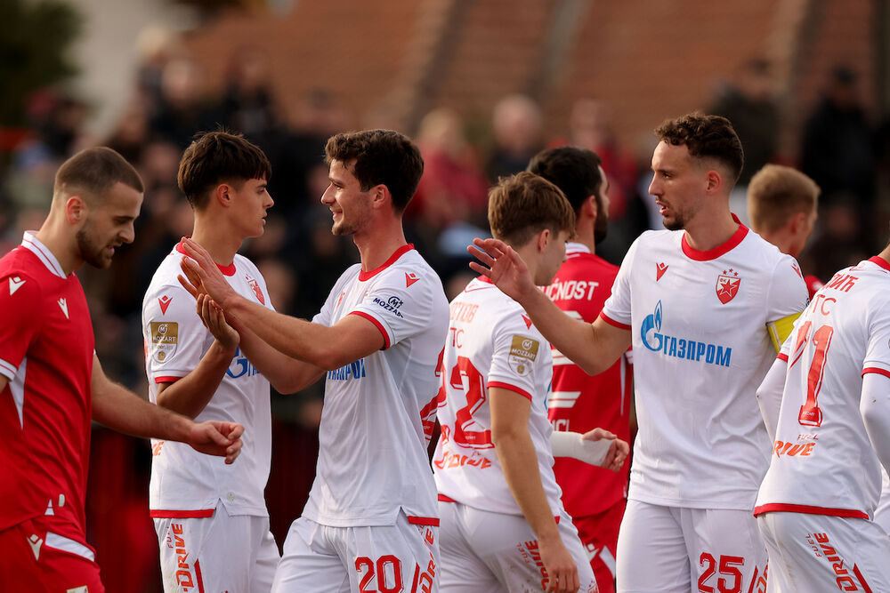 FK Crvena zvezda, FK Budućnost Dobanovci, Luka Zarić, Strahinja Eraković, Vasilije Kostov, Tomaš Handel, Tomas Hendel, Tomaš Hendel