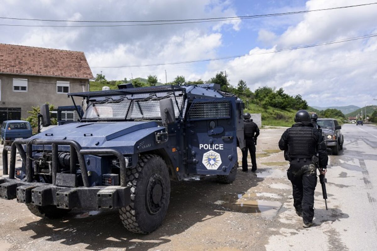 Policija privela devetoro Srba u Zubinom Potoku