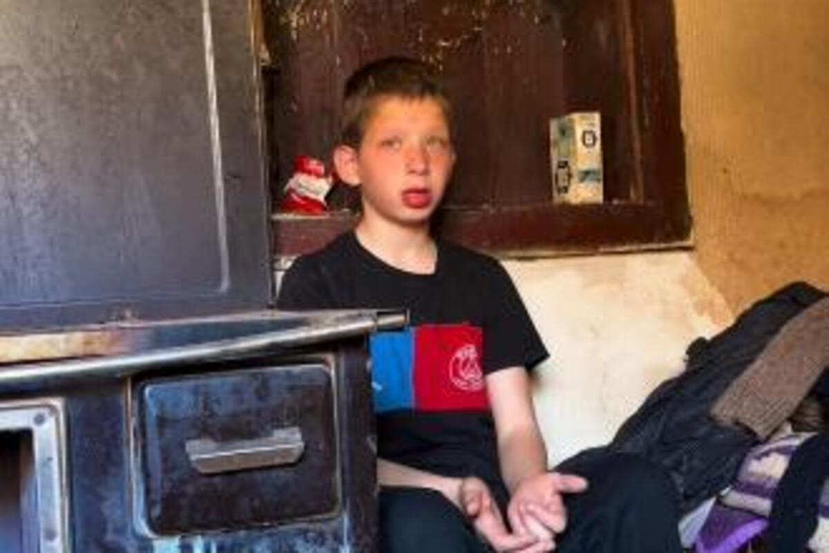 Malom Slavku preminuo otac, ostao prepušten sam sebi