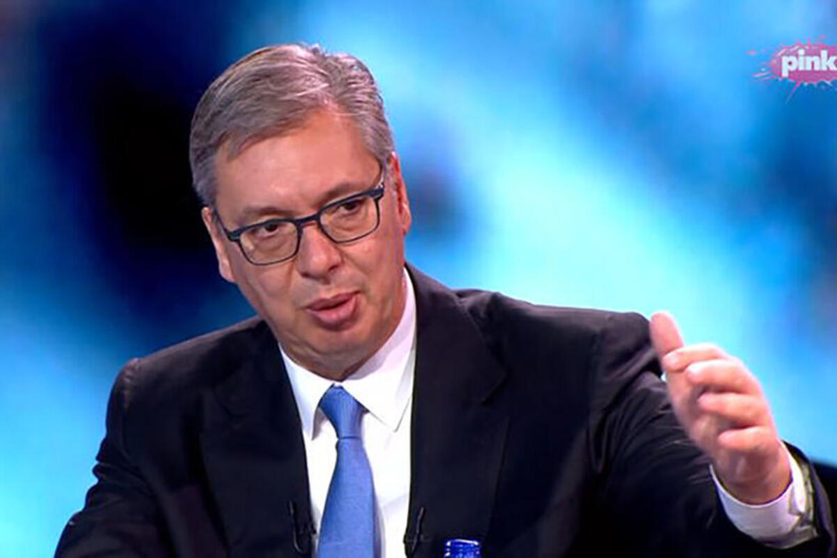 Vučić najavio veliki rast plata i penzija
