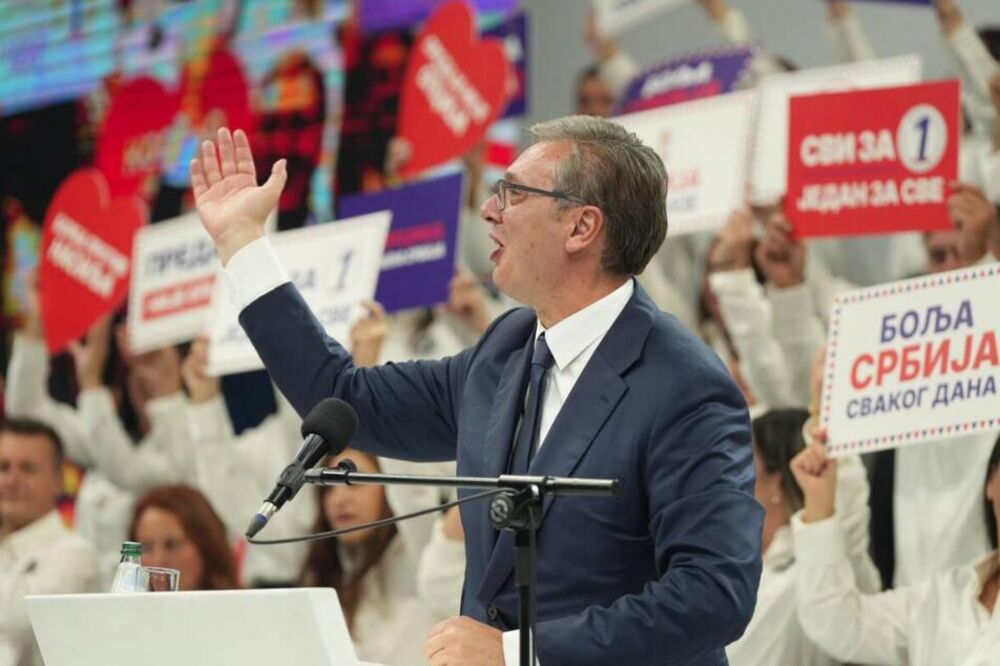 Aleksandar Vučić - Ujedinjena Srbija