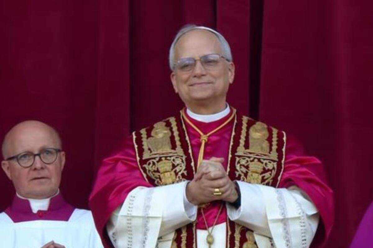 Oglasio se Papa Lav nakon operacije raka pluća