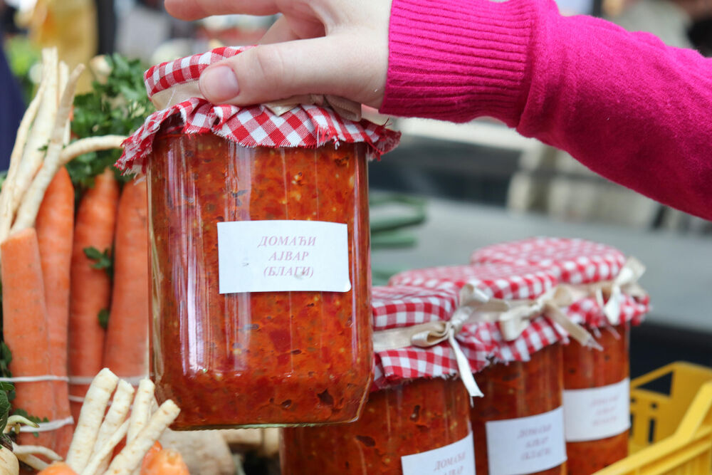 pijaca, Ajvar