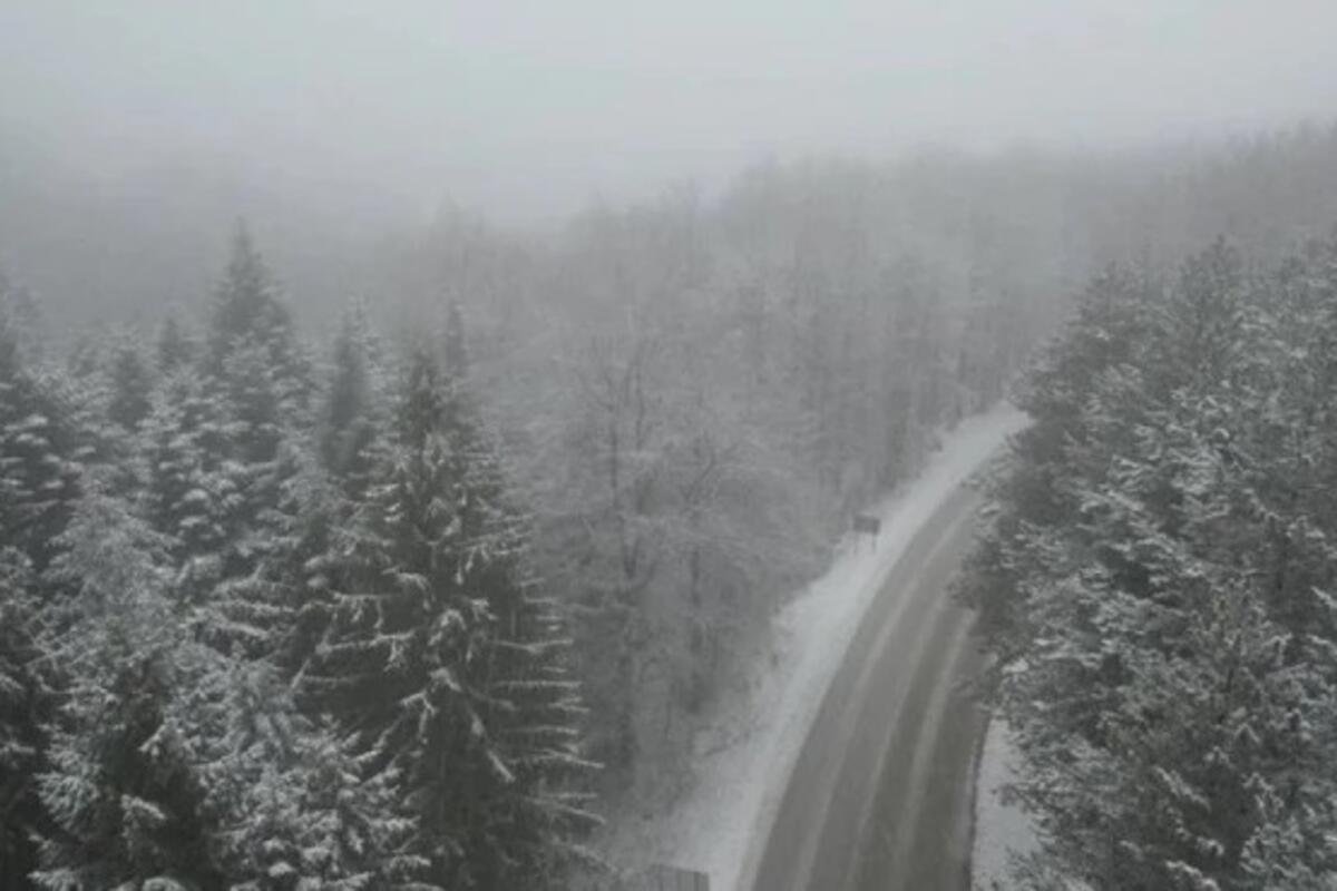 Na planini Goliji trenutno pada sneg
