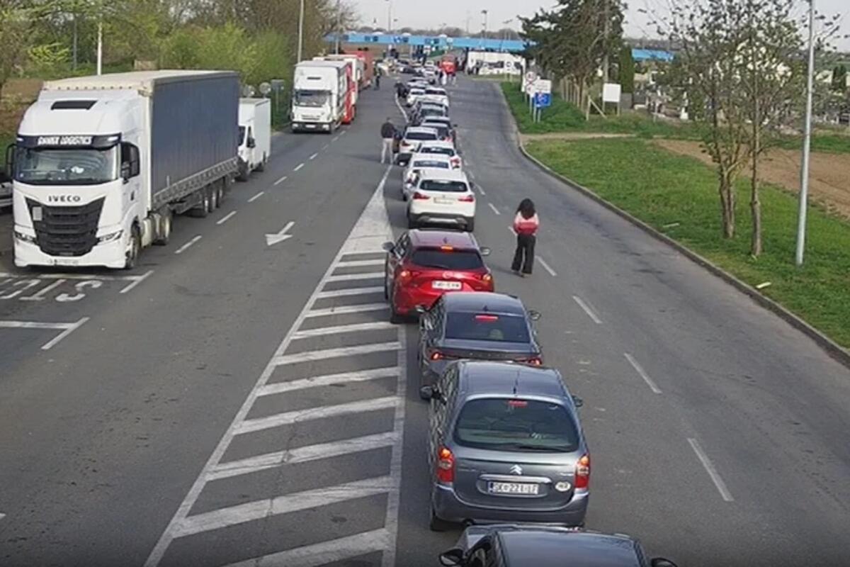 Gužve se očekuju naročito između 7 i 10 časova i između 15 i 18 časova
