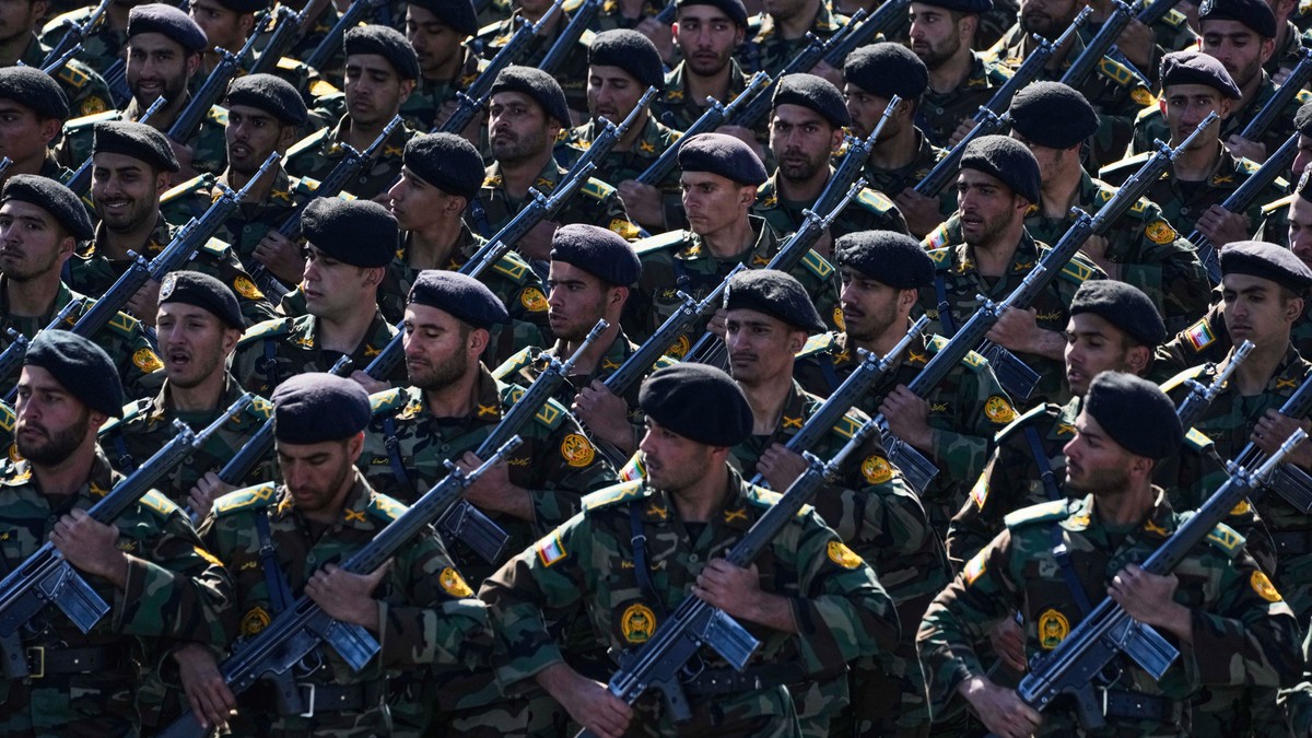 Iran vesti: Pretnje Evropi, Iran zatražio direktne pregovore, delegacije krenule u Pakistan