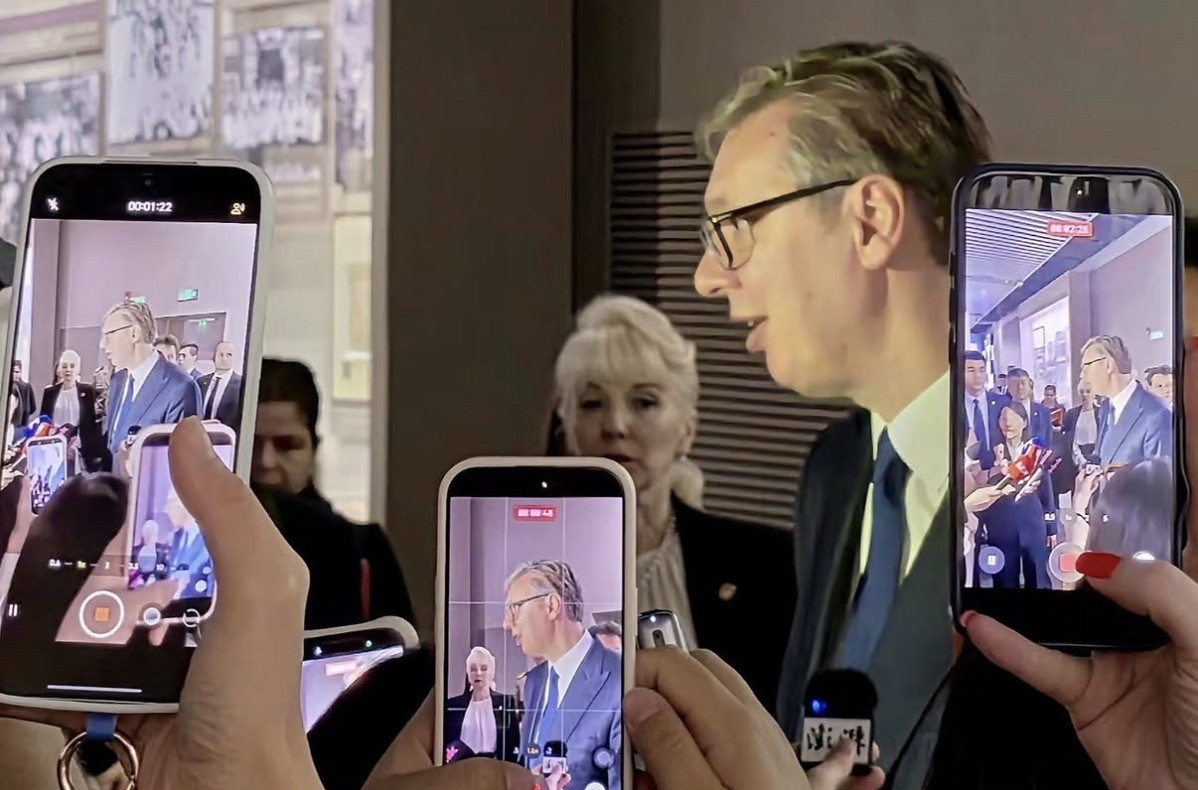 Vučić iz Šangaja: "Postigli smo mnogo važnih sporazuma"; "Srećan sam zbog sastanaka i Ordena prijateljstva"
