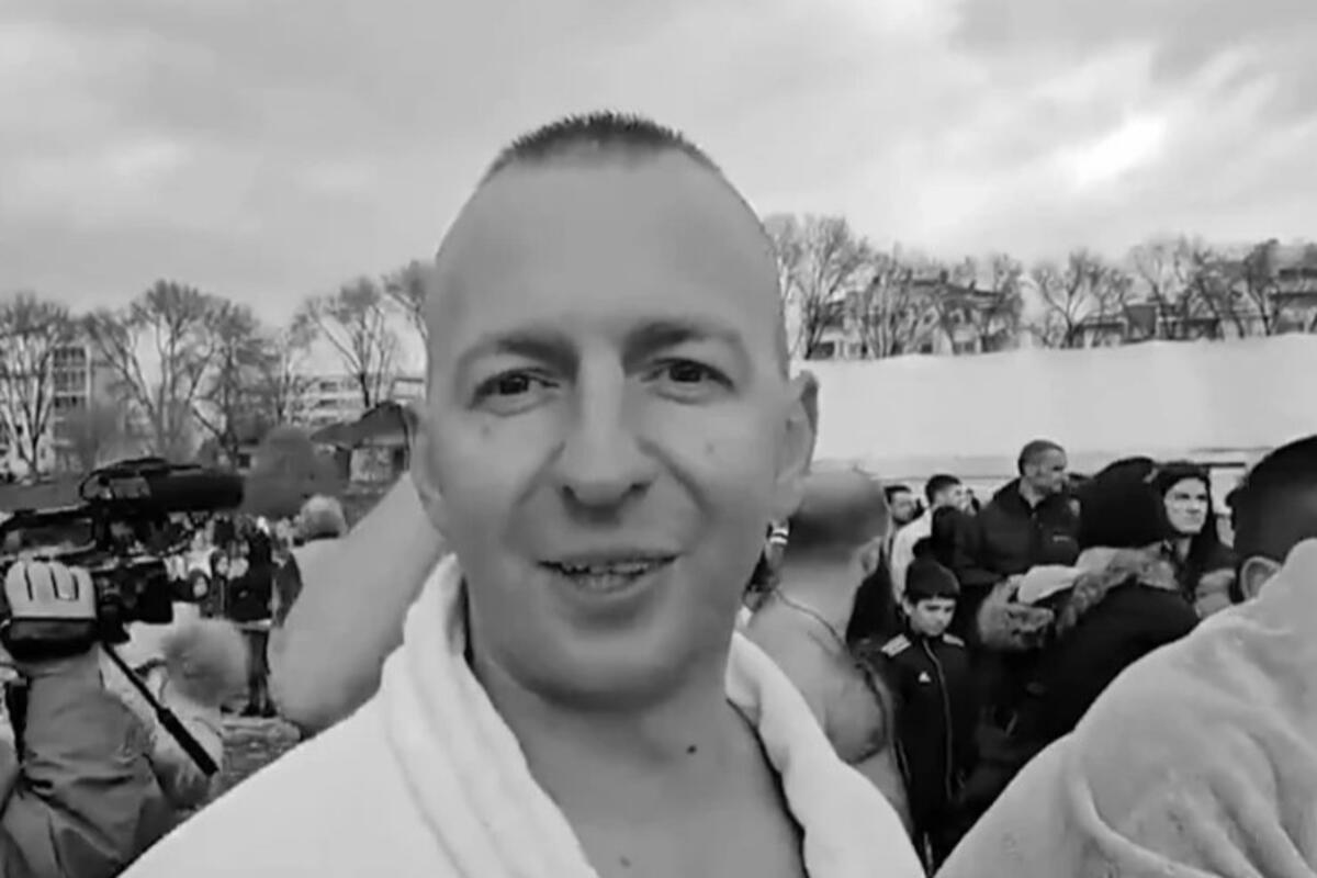 Snimak poginulog Milovana Jovanovića kako pliva za Časni krst