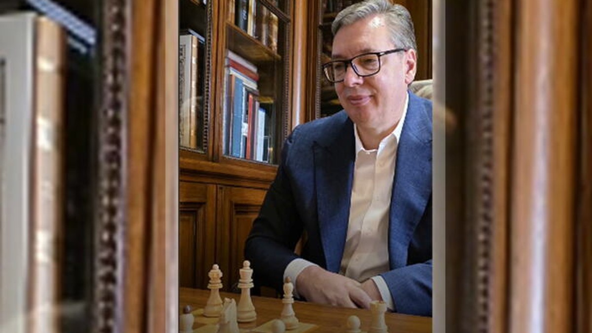 Vučić se pred gostovanje Radio Beogradu prisetio šta je govorio pre 18 godina