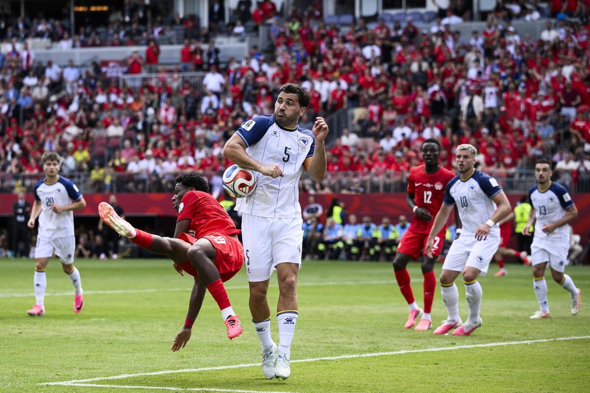 Bosna povela i onda jedva izvukla bod! Kolašinac i Katić sa gol linije sprečili Kanadu da slavi u Torontu