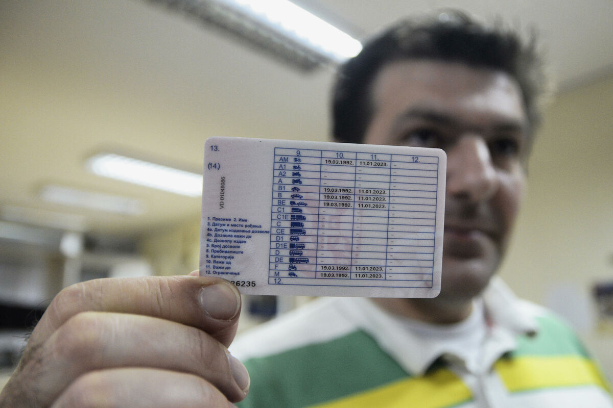 Od danas nove cene javnih isprava, ličnih dokumenta i registarskih tablica