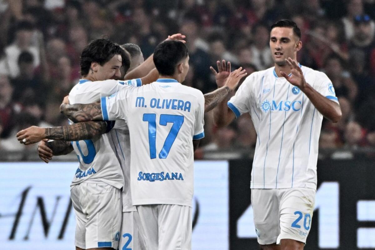 Napolijevih pet minuta u finišu za osvajanje Đenove, minimalac Kaljarija u Parmi