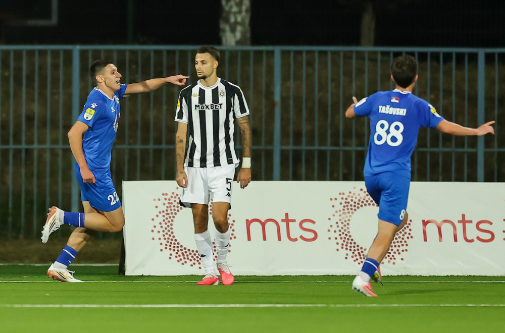 Kataklizma Partizana – debakl u Lučanima i pretposlednje mesto na tabeli!  -  Srpski fudbal  -  Fudbal -  B92.sport - B92.net