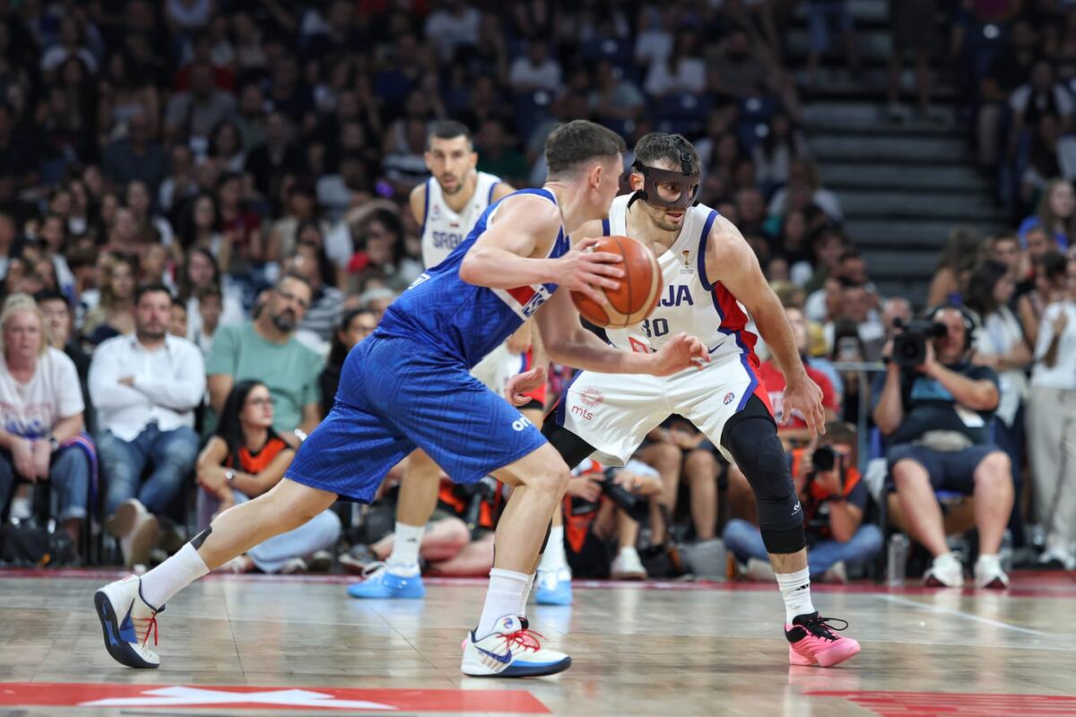 Orlovi demolirali Island, Srbija sigurno korača ka Mundobasketu