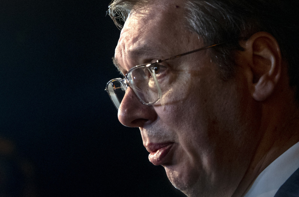 Vučić se večeras obraća javnosti: Očekuje se da odgovori Ursuli, Košti, Zagrebu i Sarajevu