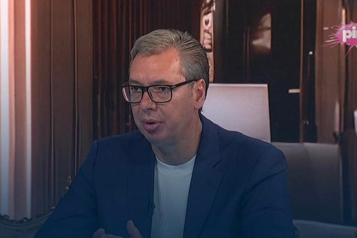 Vučić o zvučnom topu